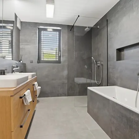 Cozy And Luxury Penthouse شقة *
